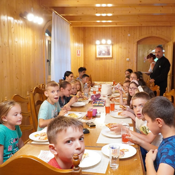 Tabara „Sfintii Romani - prietenii nostri”